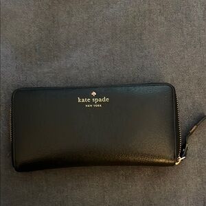 Kate Spade Black Leather Zip Wallet